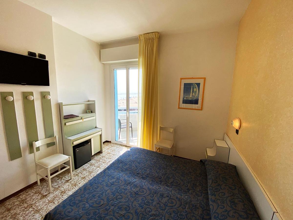 Levante 4*